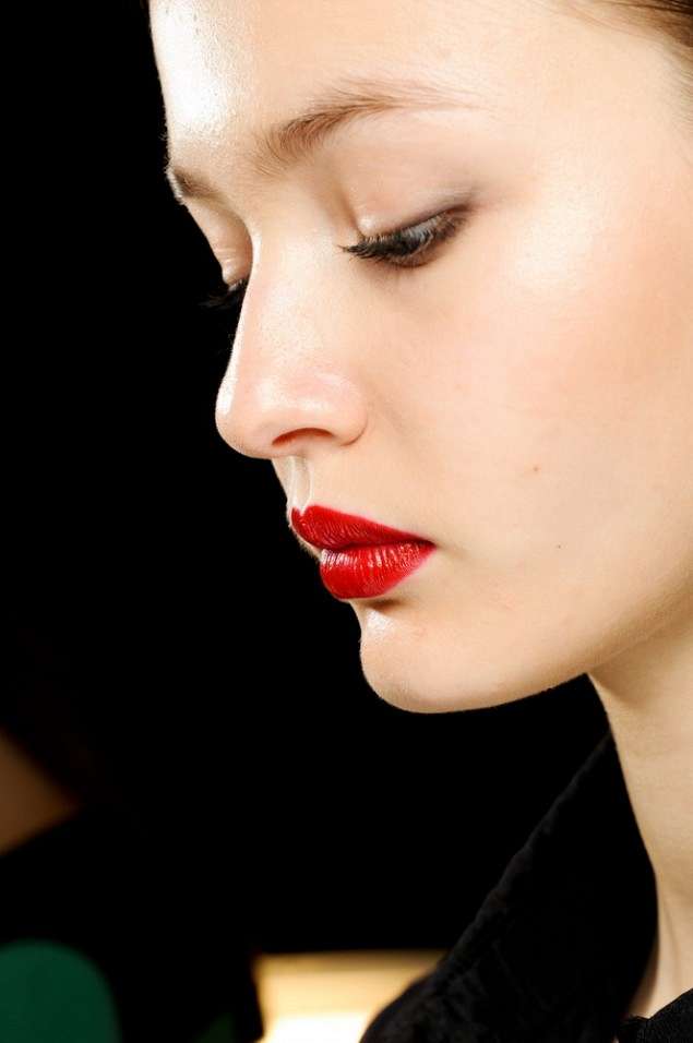 Diane Von Furstenberg winter 2011 2012 Paris Beauty winter 2011 2012 Paris