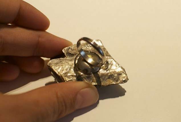 A Pair A Spare DIY Rock Ring3