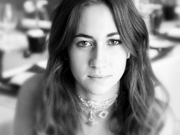 Delfina-Delettrez-par-David-Atlan-bw-copy