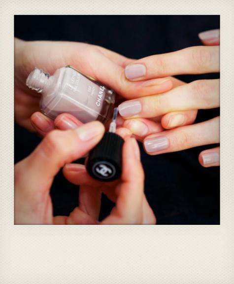 nails-chanel
