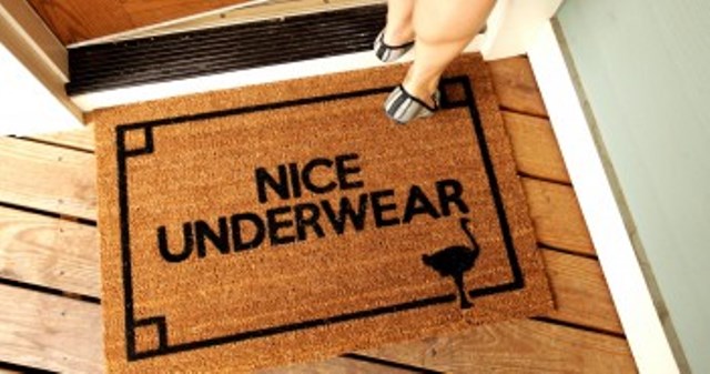 Doormats_Nice_Underwear_04-351x185
