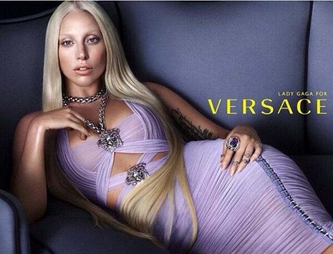 lady-gaga-photoshoot-for-versace-spring-2014_2-%ce%b1%ce%bd%cf%84%ce%b9%ce%b3%cf%81%ce%b1%cf%86%ce%ae