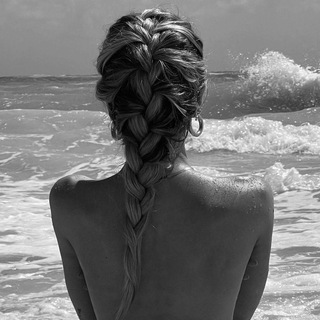 Fishtail: Πώς να δημιουργήσεις εύκολα μια εντυπωσιακή πλεξούδα