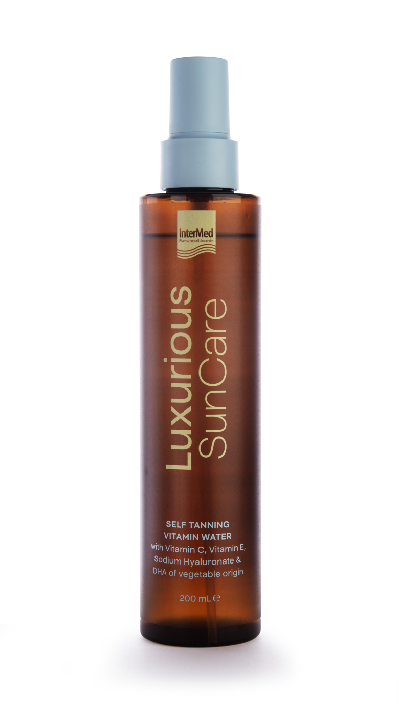 Luxurious Suncare Self Tanning Vitamin Water από την InterMed