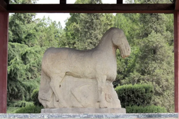 Η «άγνωστη μάχη» Αρχαίων Ελλήνων με την Κίνα: Ο πόλεμος των ουράνιων αλόγων
